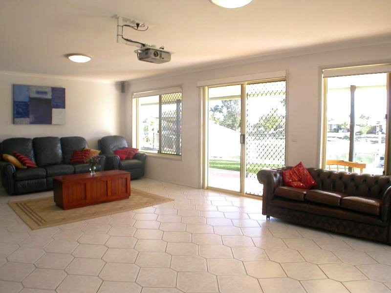 42 Glenlea Drive, Maroochydore QLD 4558