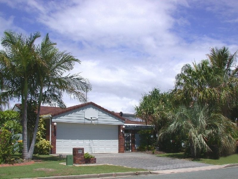 37 Cypress Court, Minyama QLD 4575