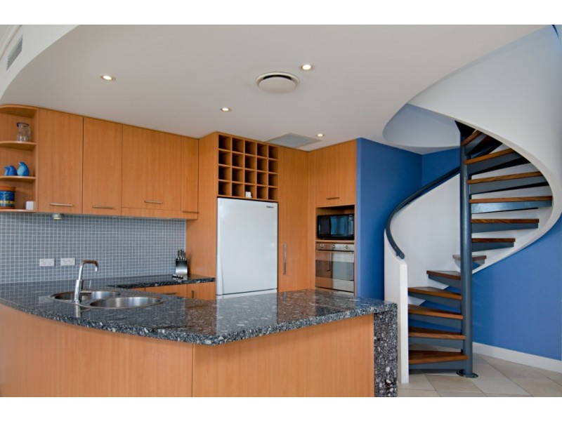 401/13 ‘Bluewater Point’ Nicklin Way, Minyama QLD 4575