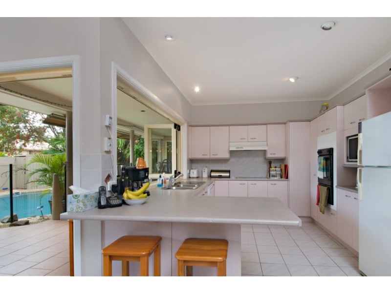 2 Koala Court, Mooloolaba QLD 4557