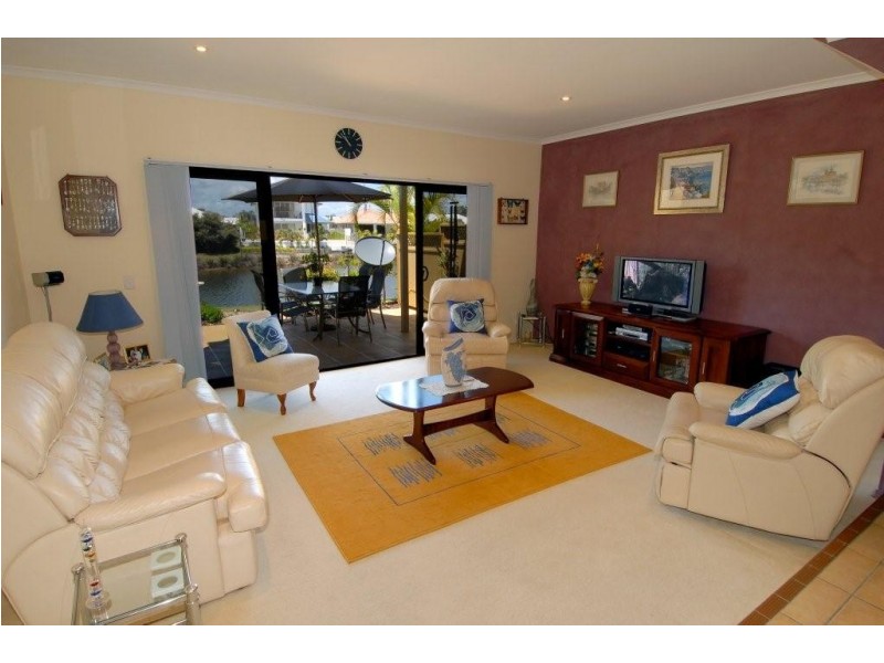 42/151 Mudjimba Beach Rd, Mudjimba QLD 4564
