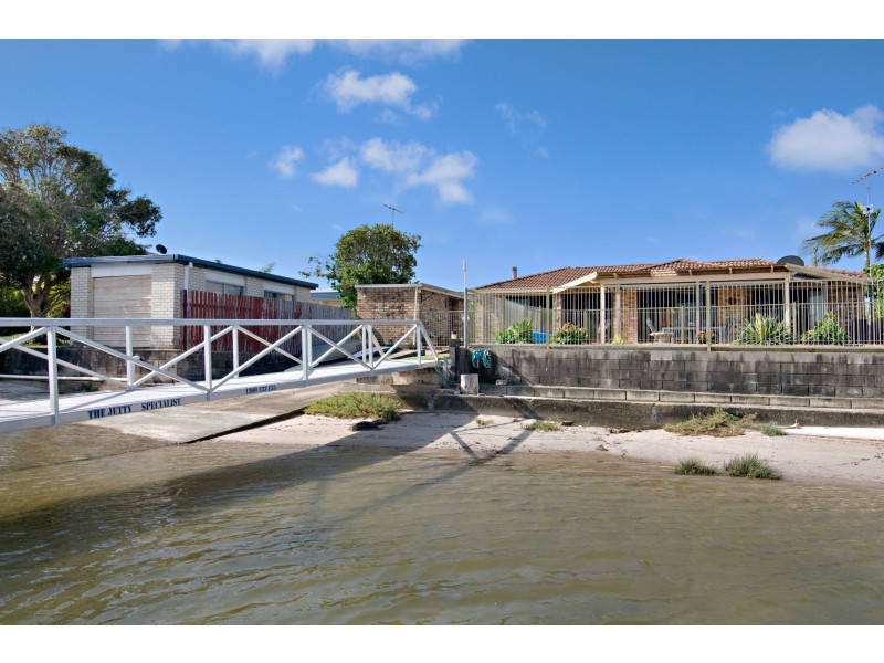 14 Beltana Crescent, Buddina QLD 4575