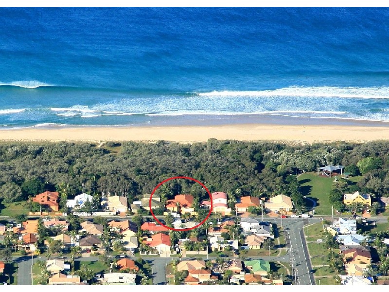 Oceanic Drive, Warana QLD 4575