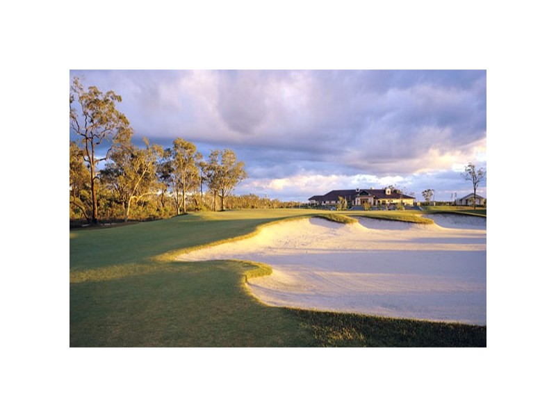 4 Westholme Circuit, Pelican Waters QLD 4551