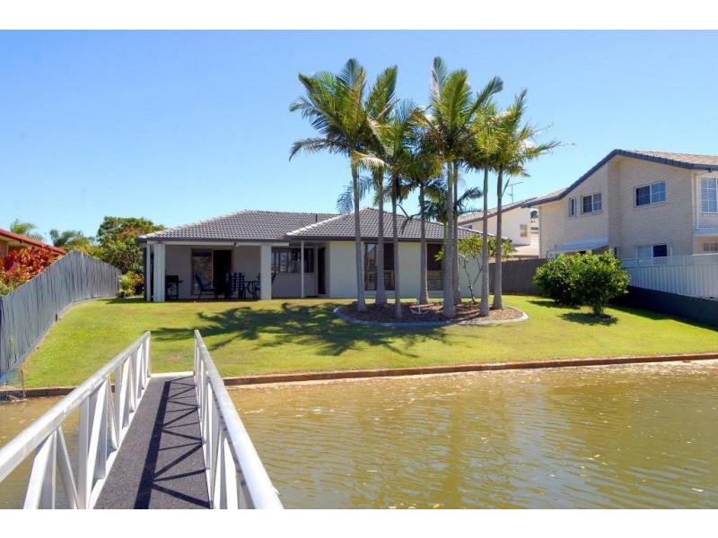 22 Carrothool Place, Mooloolaba QLD 4557