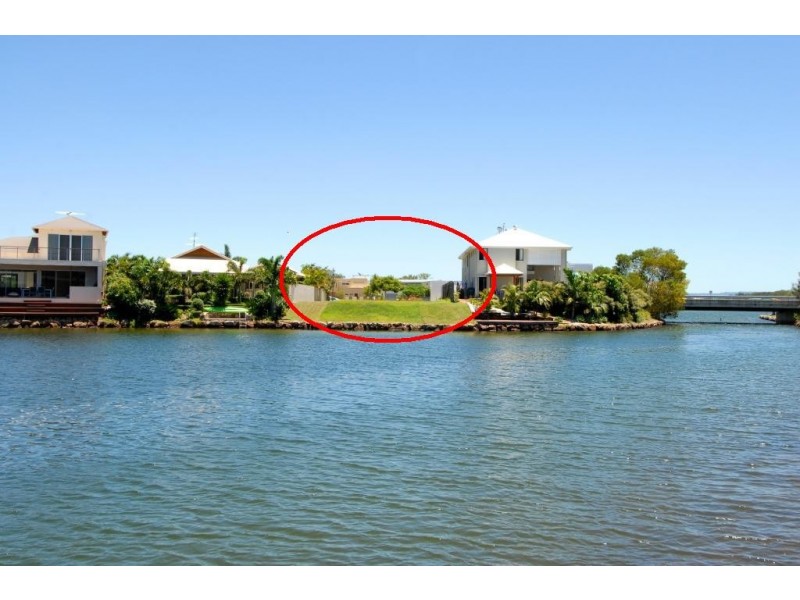 33 Baywater Drive, Twin Waters QLD 4564