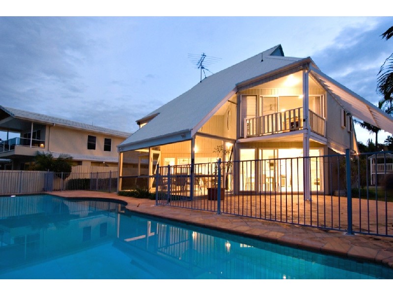 9 Ekala Street, Mountain Creek QLD 4557