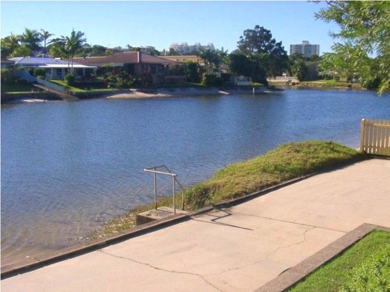 34 Tarwarri Crescent, Mooloolaba QLD 4557