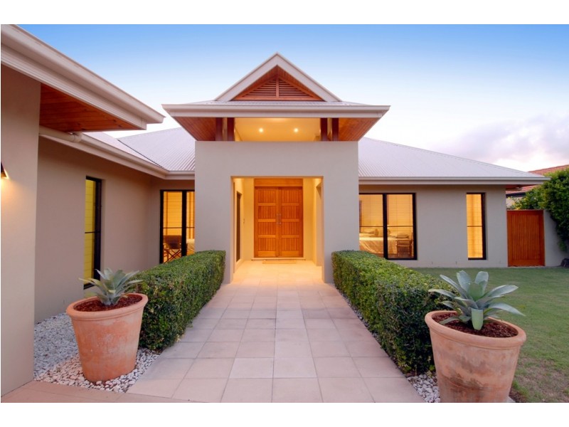 18 Corella Drive, Parrearra QLD 4575