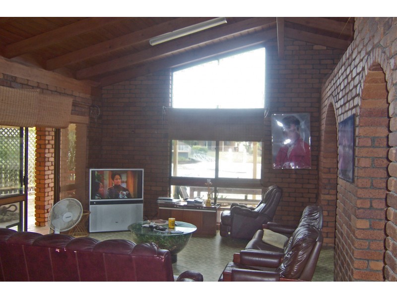 2 Muringo Court, Minyama QLD 4575