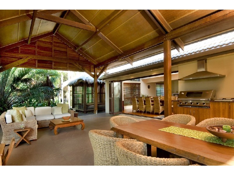 237 Oceanic Drive, Bokarina QLD 4575