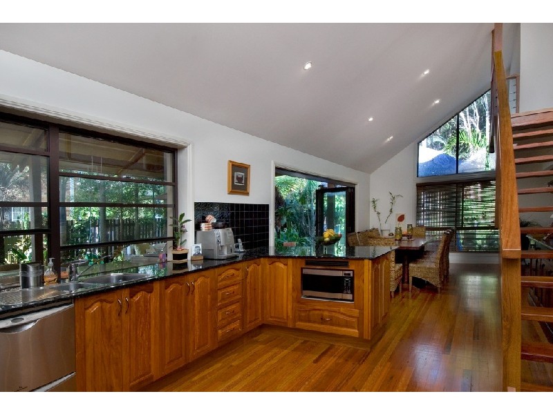 237 Oceanic Drive, Bokarina QLD 4575