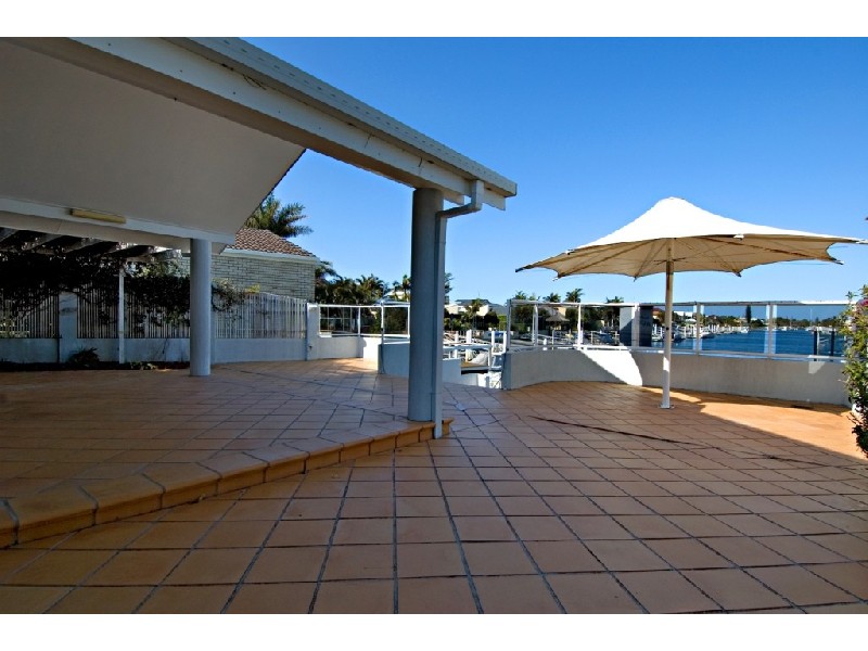 67 Mooloolah Drive, Minyama QLD 4575
