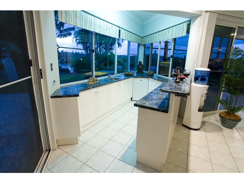 19 Paraka Court “Hideaway Waters”, Mountain Creek QLD 4557