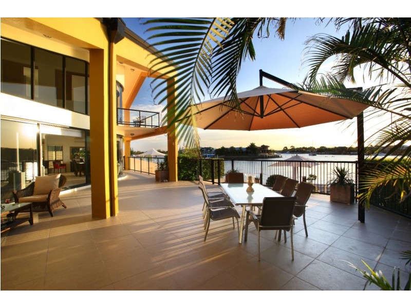 82 Mooloolah Drive, Minyama QLD 4575