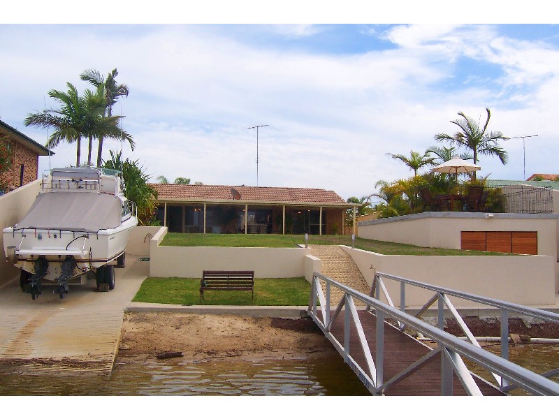 7 Urambi Court, Hideaway Waters, Mountain Creek QLD 4557