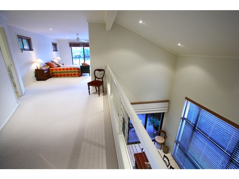 18 Jessica Boulevard, Minyama QLD 4575