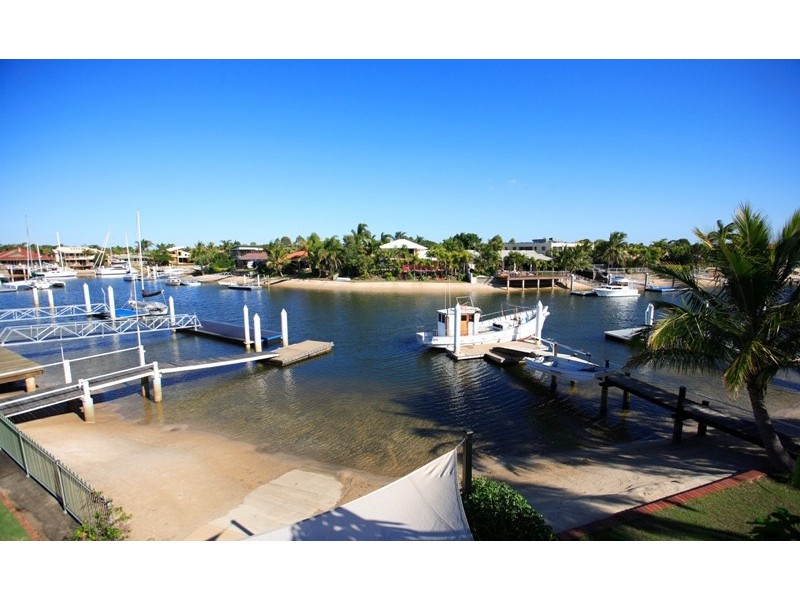 18 Jessica Boulevard, Minyama QLD 4575