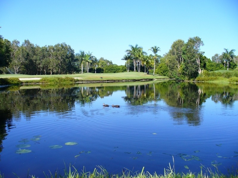 8 Mainsail Place, Twin Waters QLD 4564