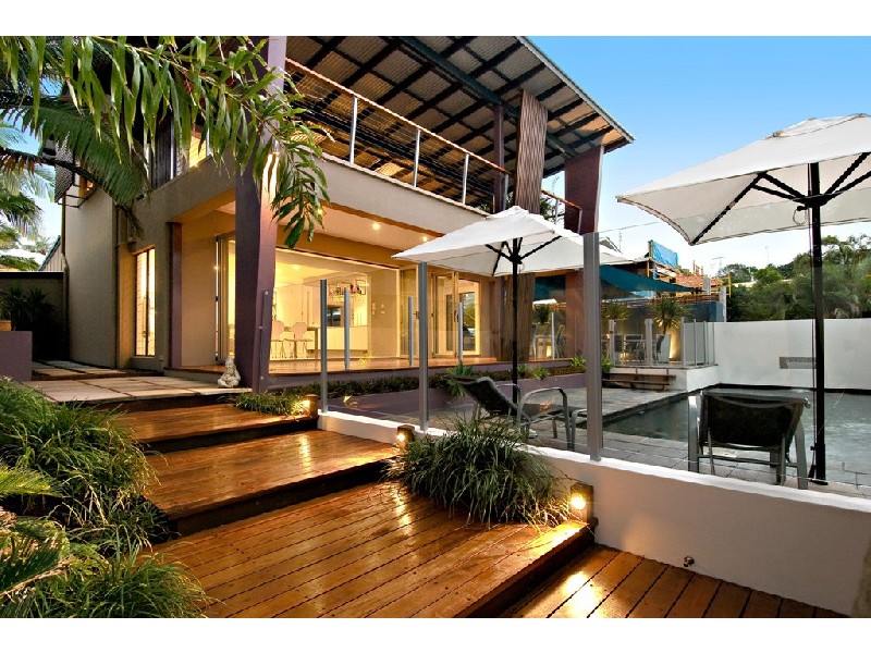 11 William Street, Alexandra Headland QLD 4572