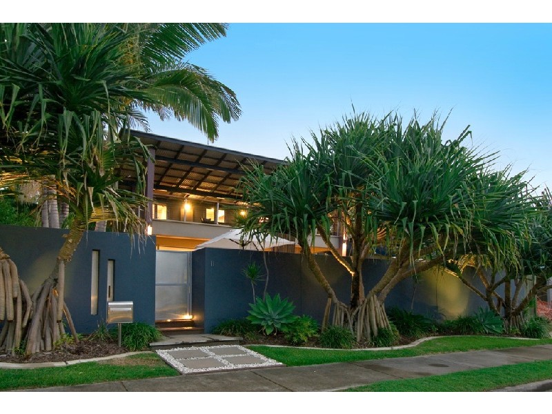 11 William Street, Alexandra Headland QLD 4572