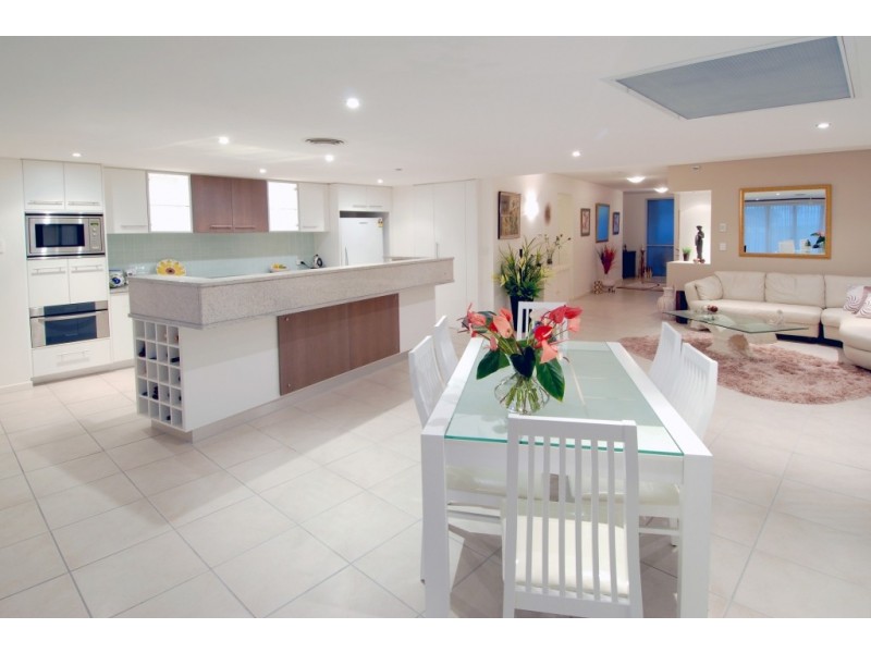 48/7 “St Kitts” Grand Parade, Kawana Island QLD 4575