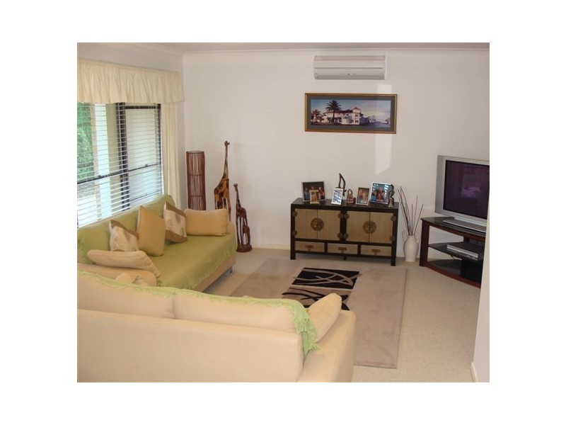 4 Ewinga Court, Mountain Creek QLD 4557