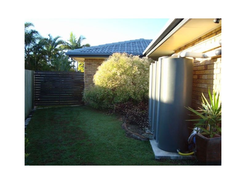 4 Ewinga Court, Mountain Creek QLD 4557