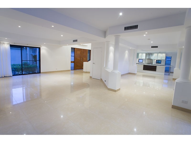 44 Mooloolah Drive, Minyama QLD 4575