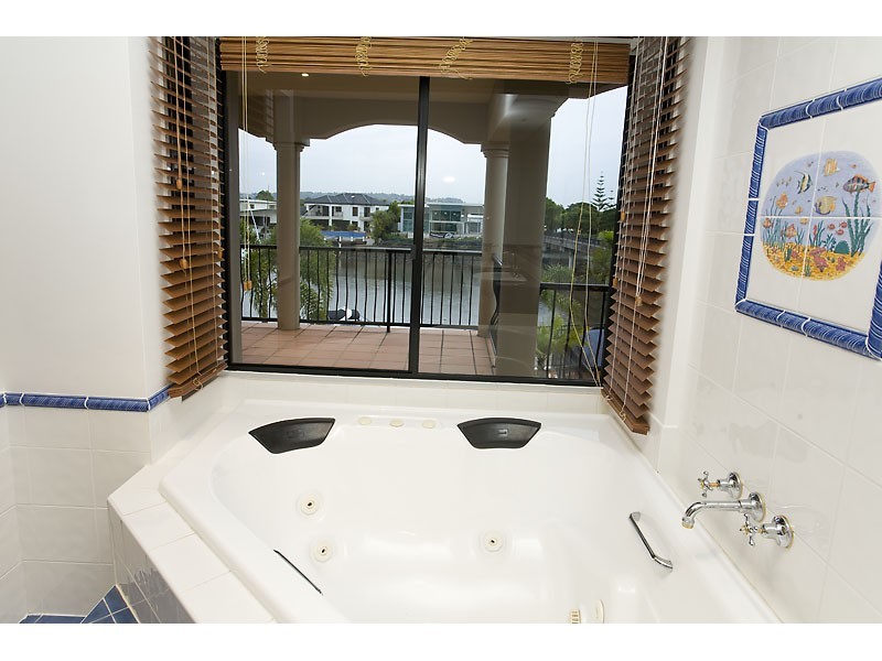 44 Mooloolah Drive, Minyama QLD 4575