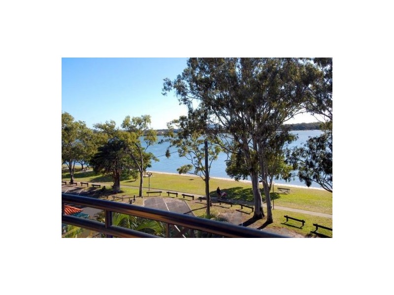 Unit 7 “Picture Point” 24 Picnic Point Esp, Maroochydore QLD 4558