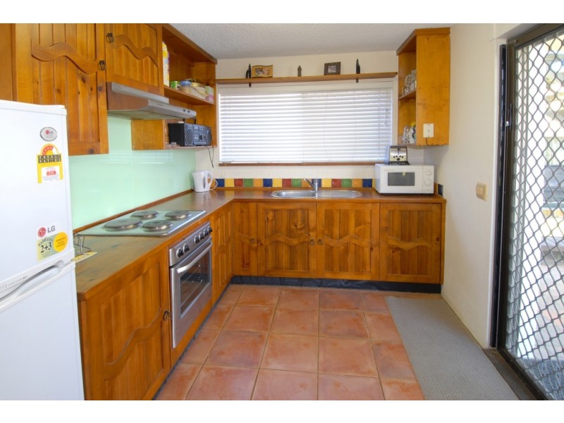 Unit 3 “Westhaven” 3 Barooga Crescent, Mooloolaba QLD 4557