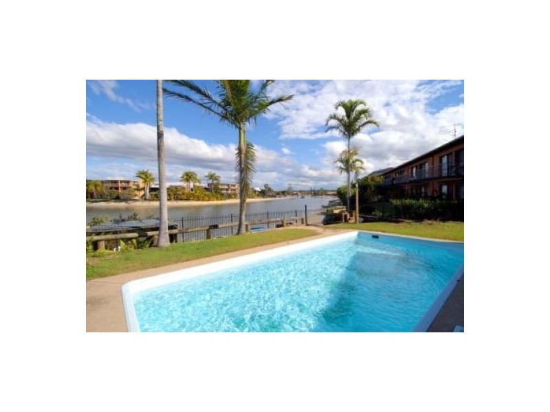 3/3 Barooga Cresent, Mooloolaba QLD 4557