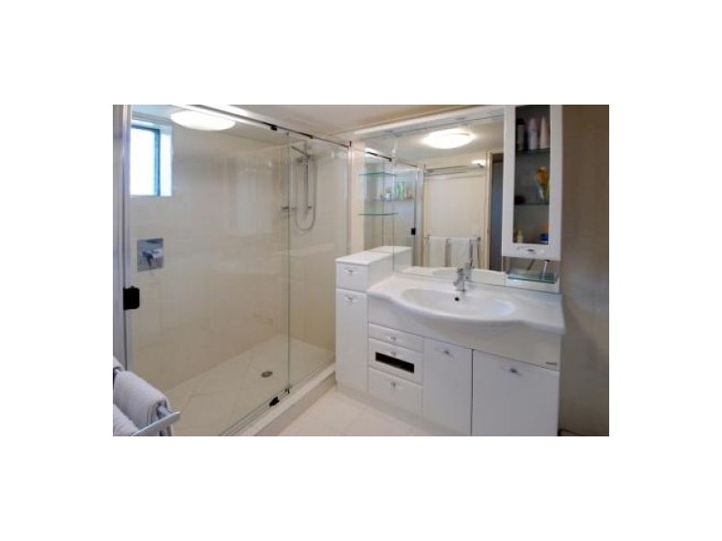 3/3 Barooga Cresent, Mooloolaba QLD 4557