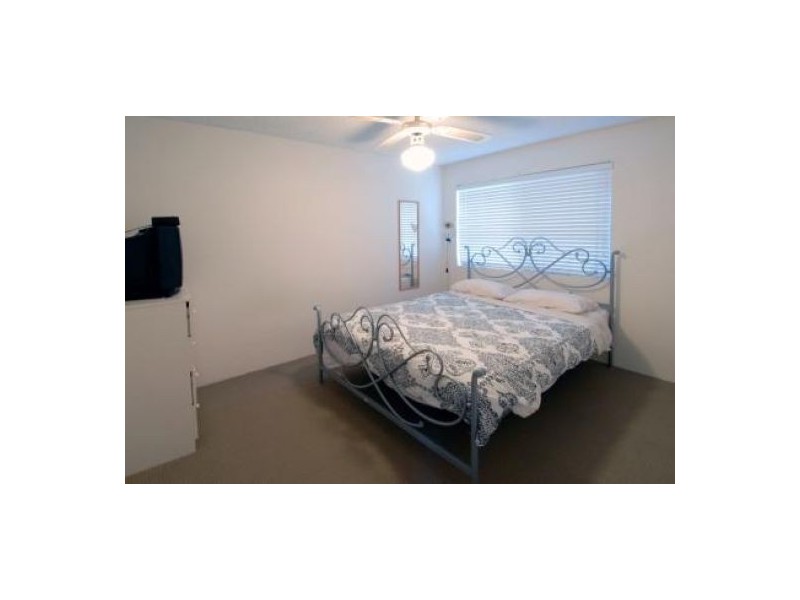 3/3 Barooga Cresent, Mooloolaba QLD 4557