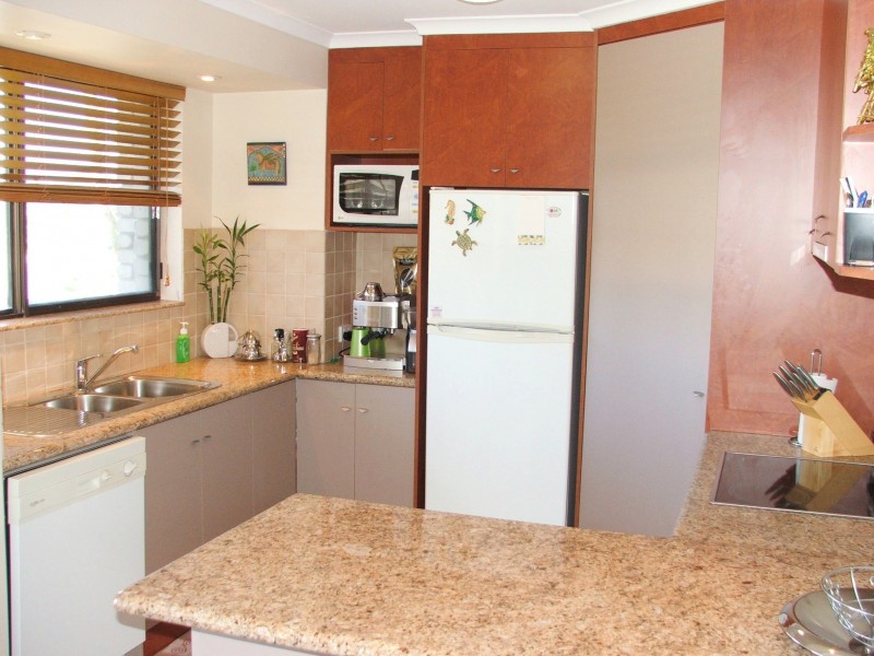 4/11-13 “Glen Kylie” Barooga Crescent, Mooloolaba QLD 4557