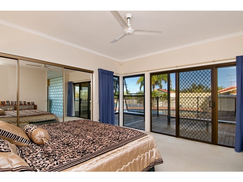33 Carrothool Place, Mooloolaba QLD 4557