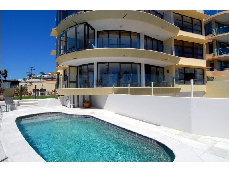 Unit 1  “Marina Heights” 18 Marina Walk, Alexandra Headland QLD 4572