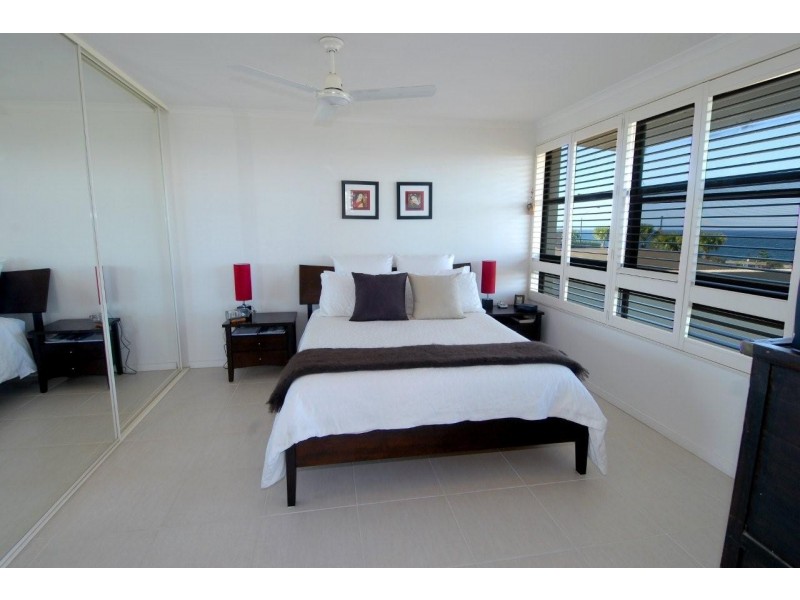 Unit 1  “Marina Heights” 18 Marina Walk, Alexandra Headland QLD 4572