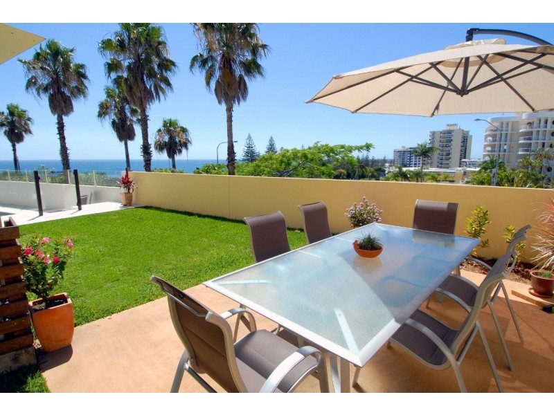 Unit 1  “Marina Heights” 18 Marina Walk, Alexandra Headland QLD 4572