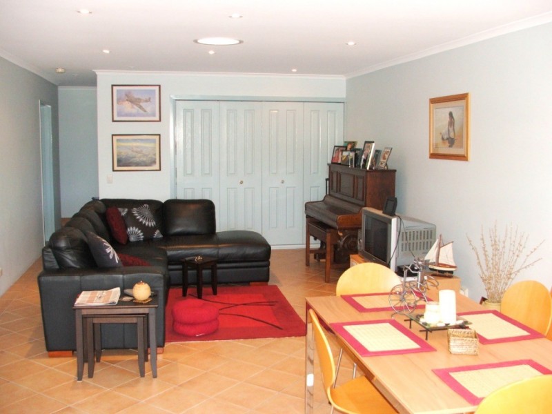 Unit 4 “Kyamba Court” 6 Kyamba Ct, Mooloolaba QLD 4557