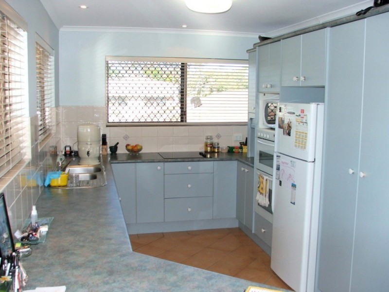 Unit 4 “Kyamba Court” 6 Kyamba Ct, Mooloolaba QLD 4557