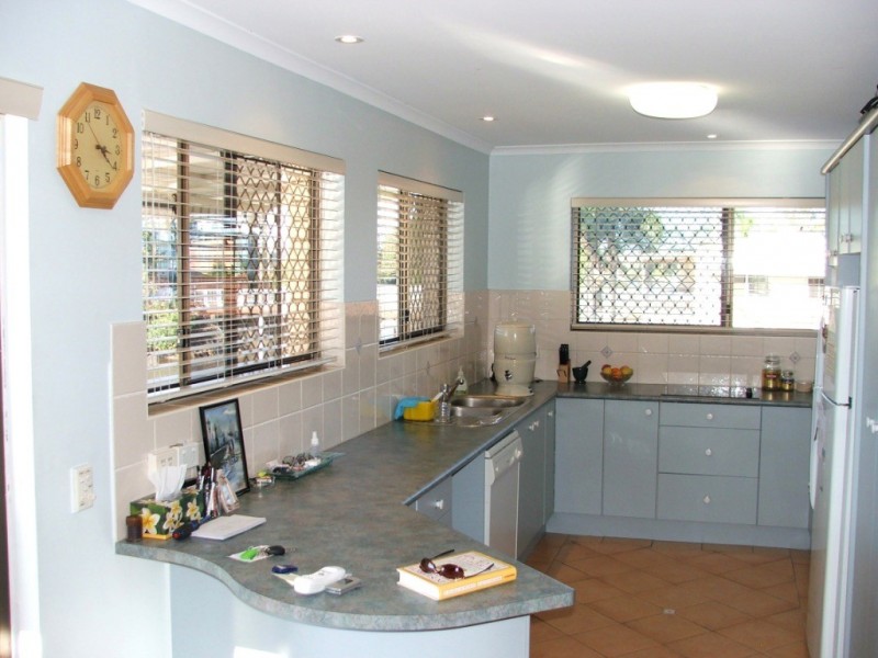 Unit 4 “Kyamba Court” 6 Kyamba Ct, Mooloolaba QLD 4557