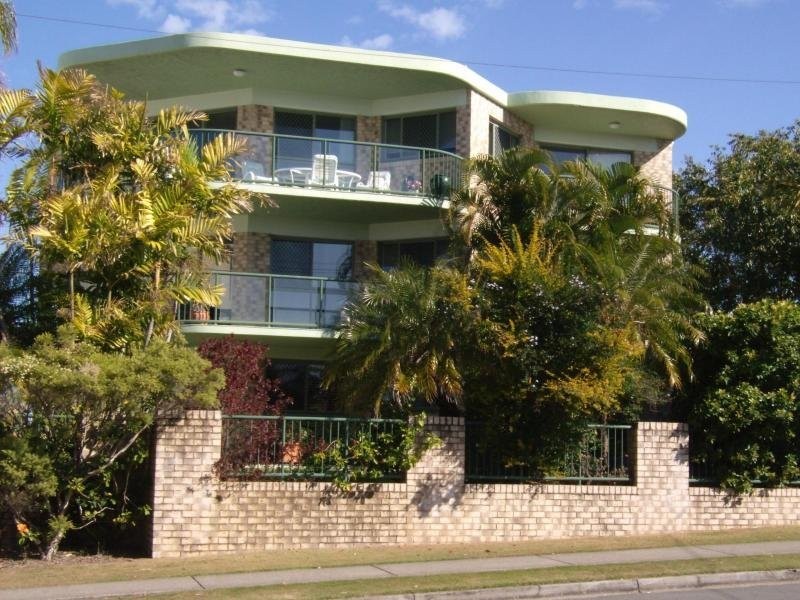 Unit 1/25 Buderim Avenue, Mooloolaba QLD 4557