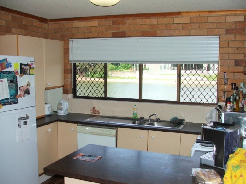 Unit 2/21 Barooga Cres, Mooloolaba QLD 4557