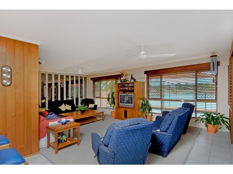 34 Carrothool Place, Mooloolaba QLD 4557