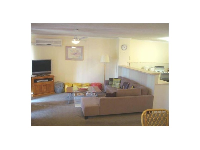 Unit 2/29 Edward Street, Alexandra Headland QLD 4572