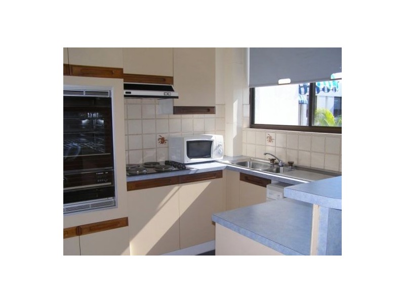 28/274 Alexandra Parade, Alexandra Headland QLD 4572