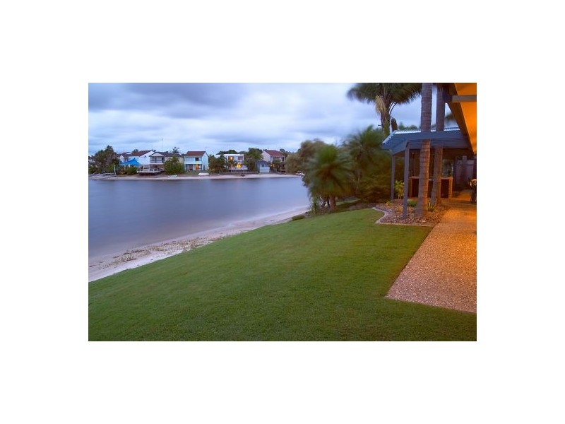 38 Carrothool Place, Mooloolaba QLD 4557