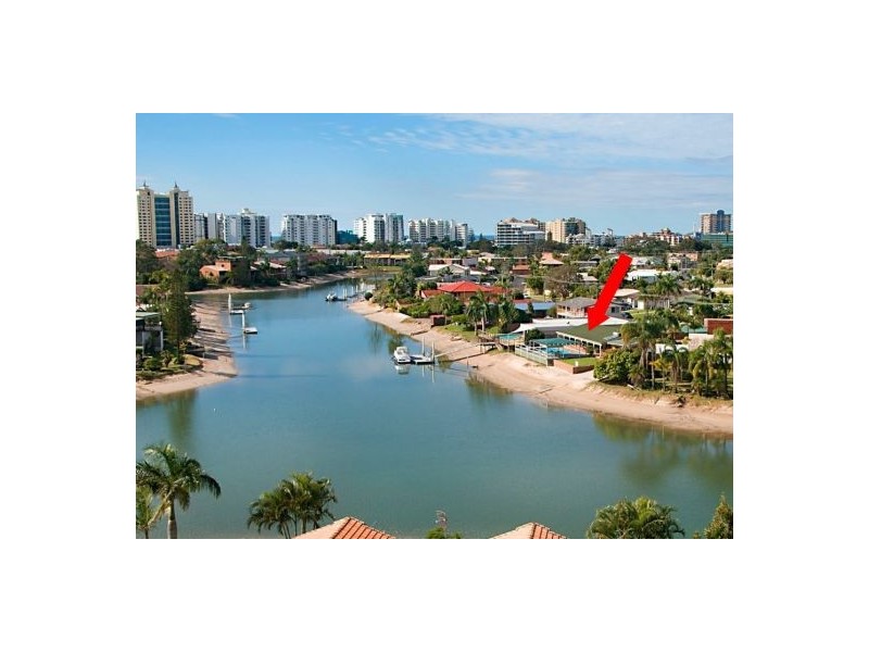 42 Tarwarri Crescent, Mooloolaba QLD 4557